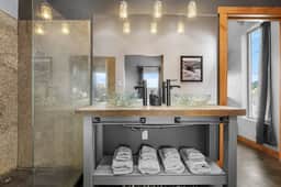 Flynn's Loft - Image 4