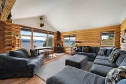 Alpine Ripple Lodge - Image 5