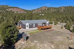 Mountain Sunrise View Retreat - Image 3
